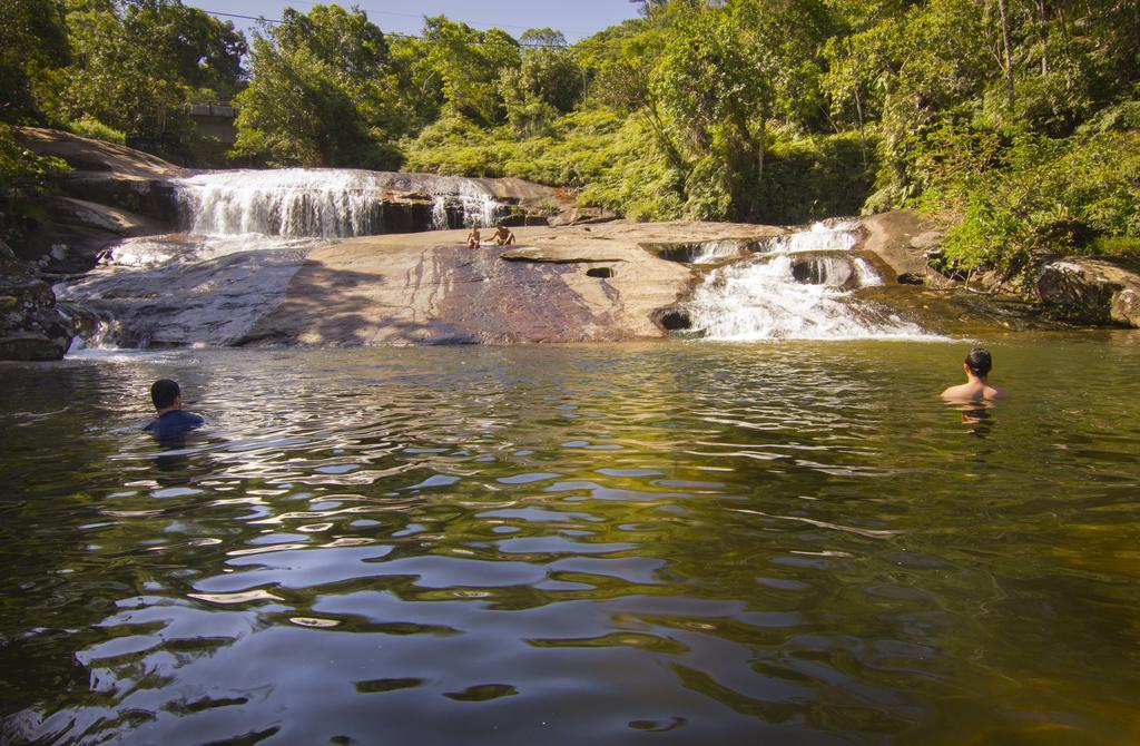 Haleiwa Chales E Suites - A Guest House Do Prumirim 乌巴图巴 外观 照片